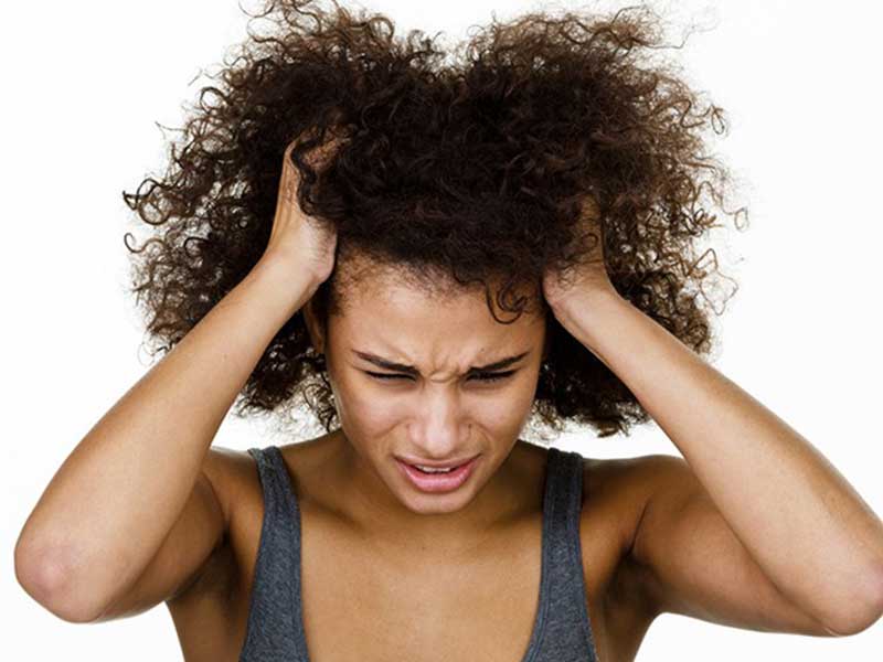 How To Tell If You Have Lice: Pay Attention To These 5 Signals!
