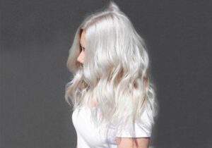 Can you bleach wet hair